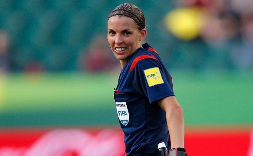 Football : Stéphanie Frappart arbitrera le choc « l’Olympico ».